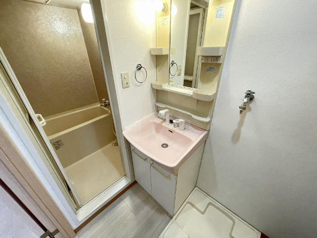 洗面設備　嬉しい独立洗面台