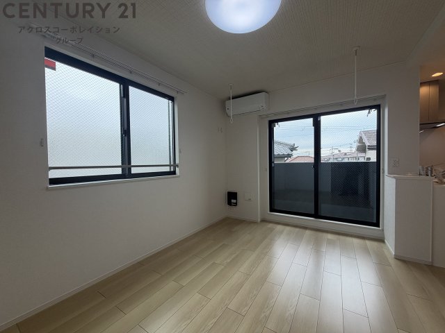 居室・リビング　使いやすい居間です