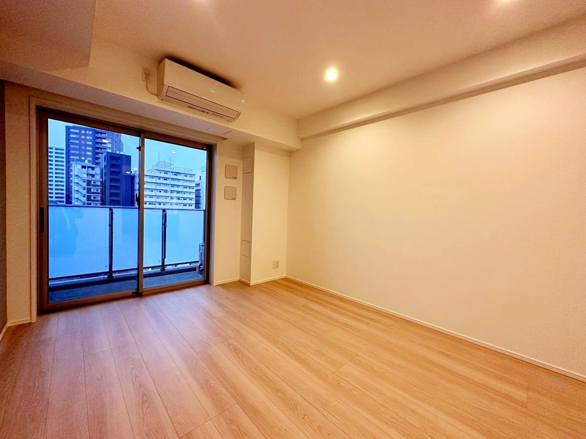 居室・リビング　※別部屋参考写真