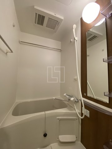 バス・シャワールーム　ラシーヌ瓦屋町　バスルーム