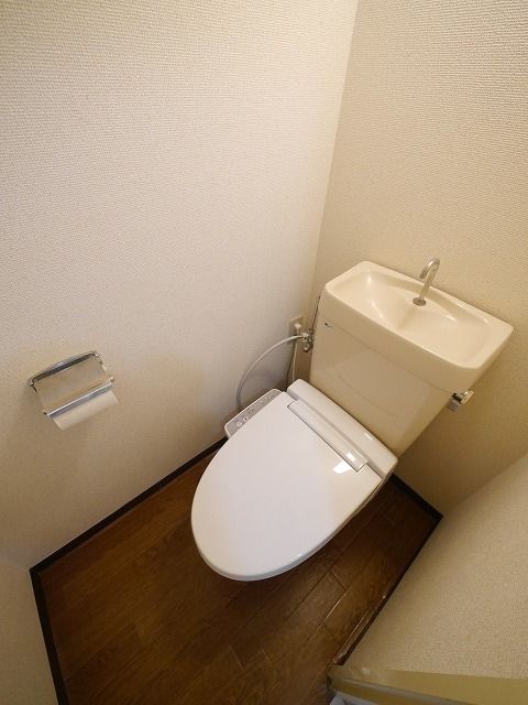 トイレ　同建物別号室参考写真