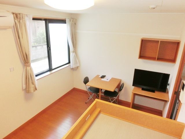 居室・リビング　明るくキレイなお部屋です！