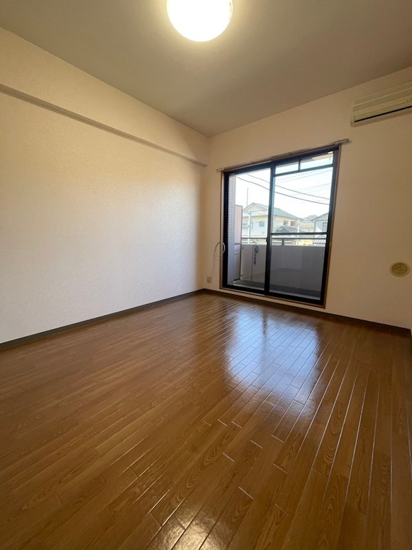 居室・リビング　別部屋参照