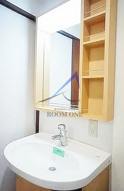 洗面設備　洗面台です。