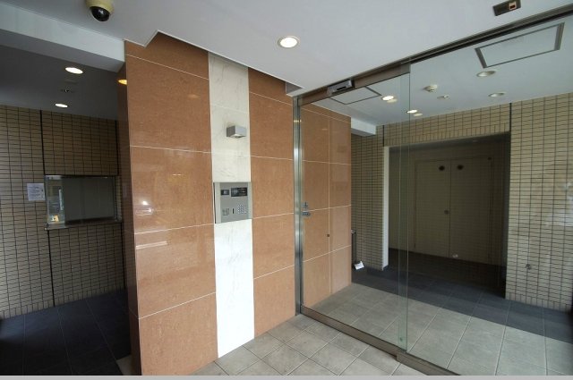 エントランス　入口部分