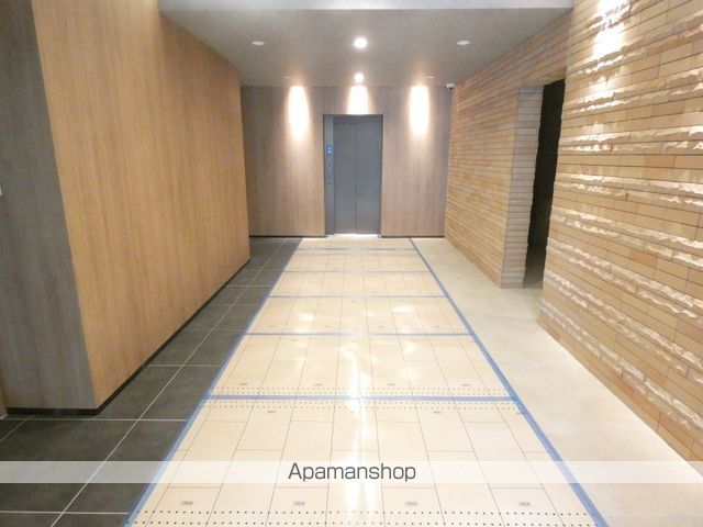 ロビー　ロビー