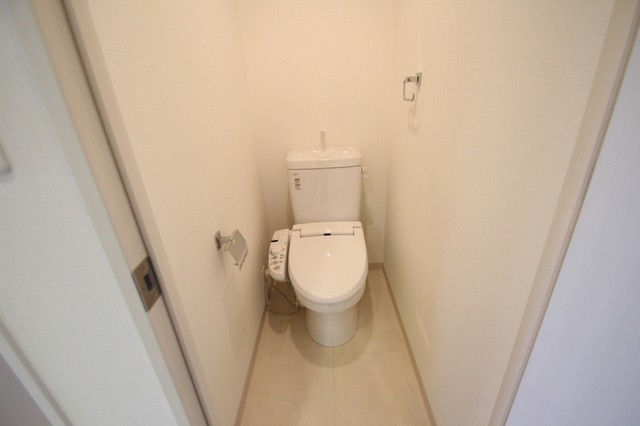 トイレ　個室トイレでのんびり