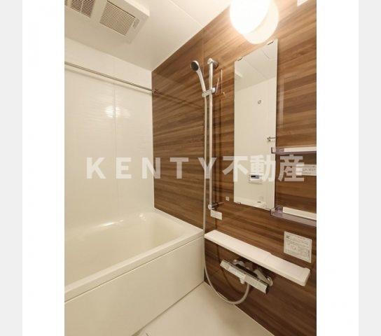 バス・シャワールーム　日々の疲れを癒すお風呂付です