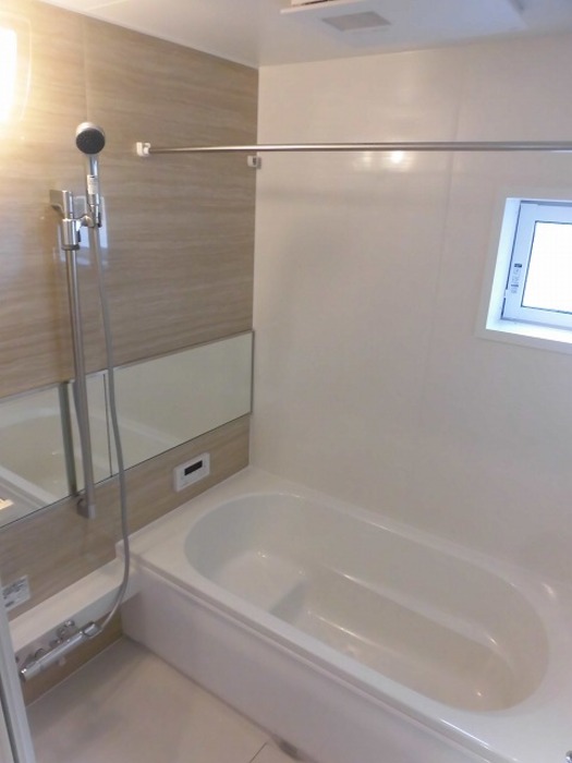 バス・シャワールーム　日々の疲れを癒すお風呂付です