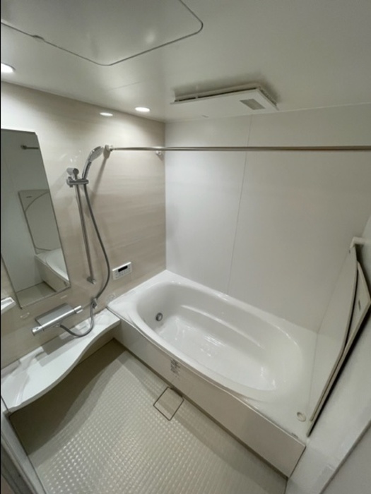 バス・シャワールーム　Sereno照ヶ丘