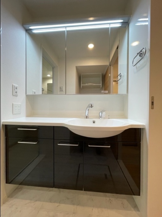 洗面設備　Sereno照ヶ丘