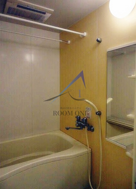 バス・シャワールーム　お風呂です。