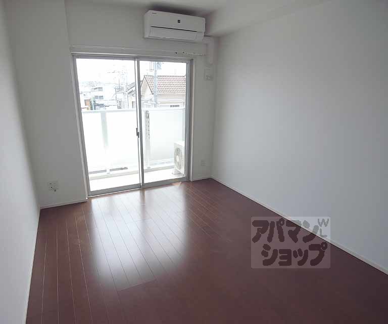 居室・リビング　全室角部屋です。