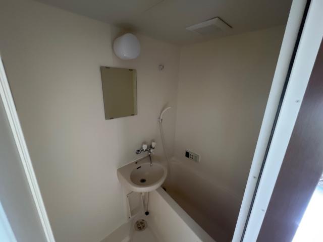 バス・シャワールーム　ユニットバス