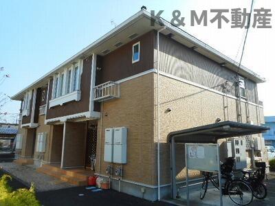 建物外観　落ち着いた雰囲気の外観です