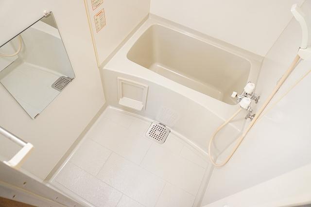バス・シャワールーム　浴室