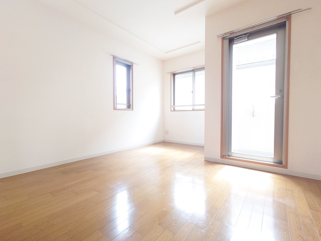 居室・リビング　人気の角部屋です☆