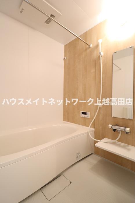 バス・シャワールーム　追焚機能付