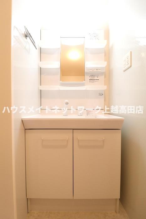 洗面設備　洗髪洗面化粧台