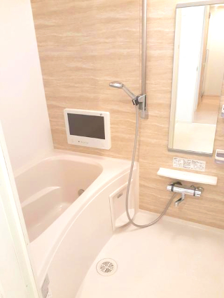 バス・シャワールーム　風呂
