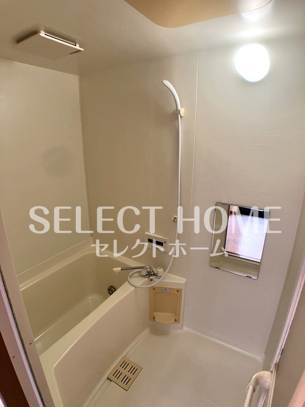 バス・シャワールーム　日々の暮らしに欠かせないお風呂です 同型タイプ