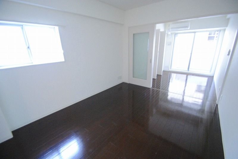 居室・リビング　南向きで日当たり良好です