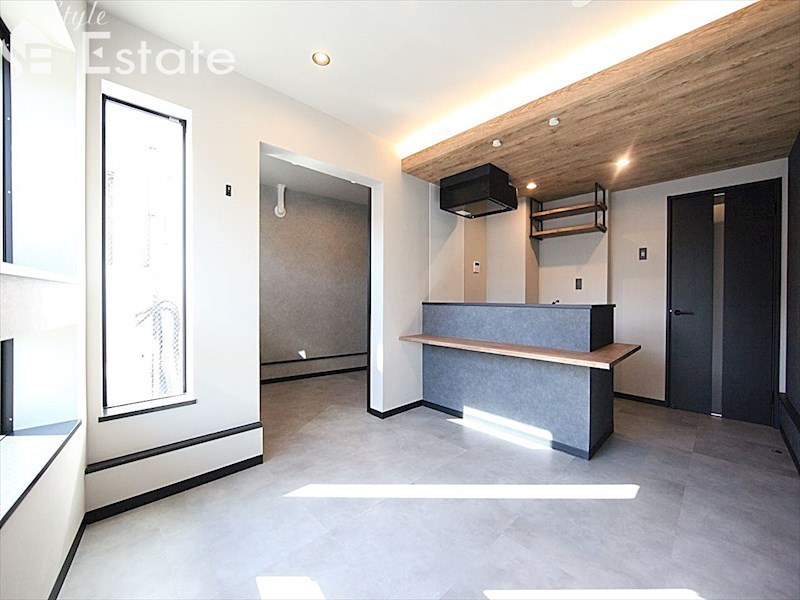 居室・リビング　内装