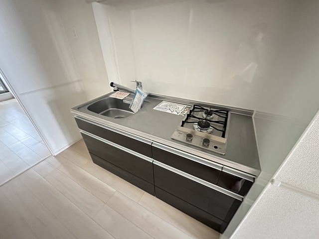 キッチン　別部屋参考写真です