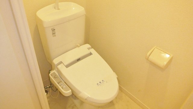 トイレ　ウォッシュレット付きトイレ