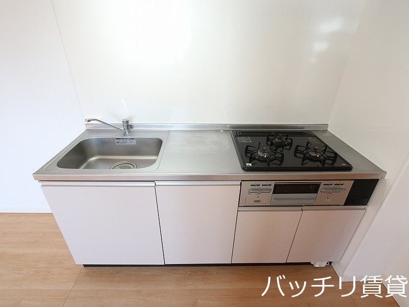 キッチン　画像は別号室タイプの為、現状を優先いたします