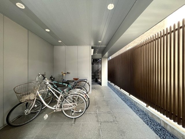 エントランス　建物の内部です