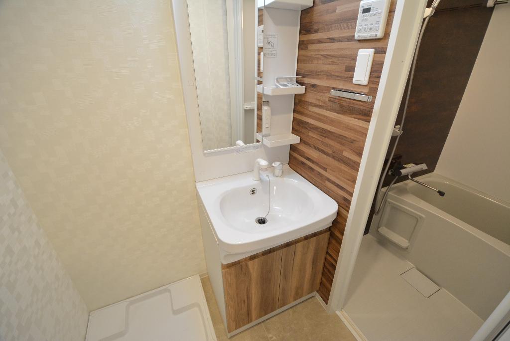 洗面設備　洗髪洗面化粧台