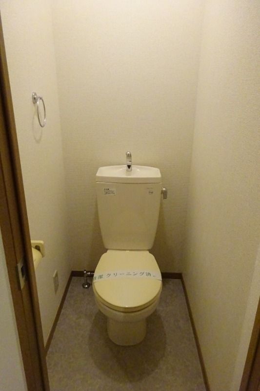 トイレ　シンプルで使いやすいトイレです