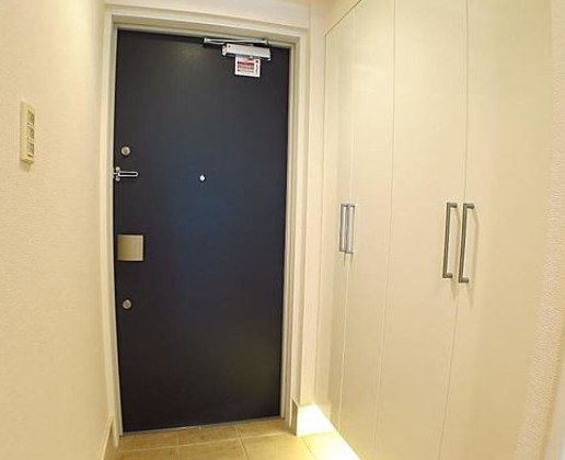 玄関　※こちらのお写真は他部屋になり参考写真です