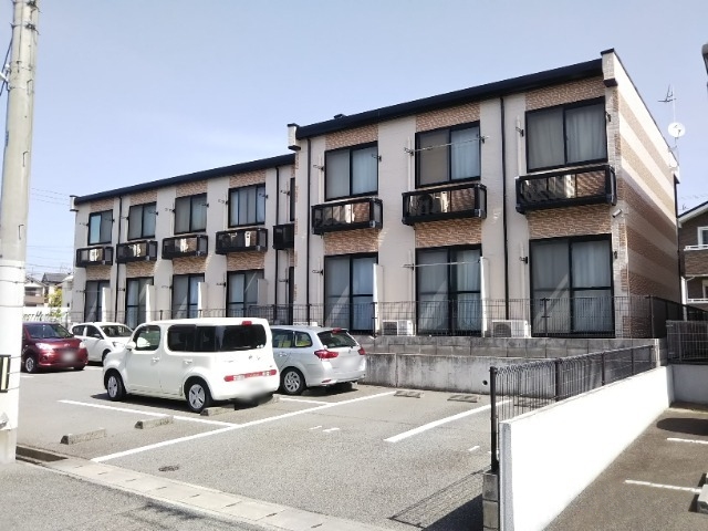 建物外観　2022年4月に外壁塗装しました。