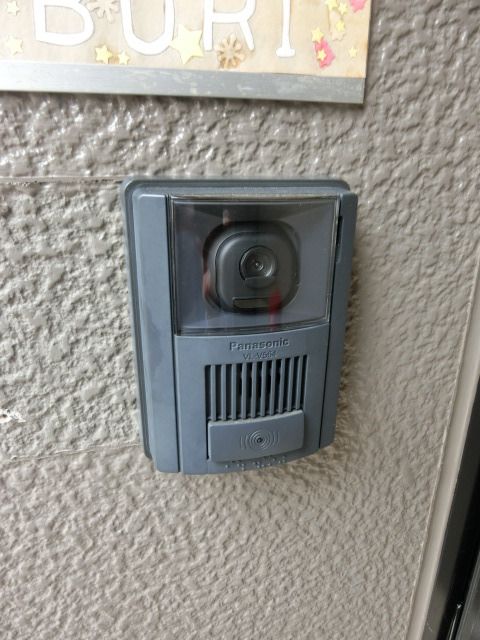 セキュリティ　防犯ＴＶモニター付きのドアホン。