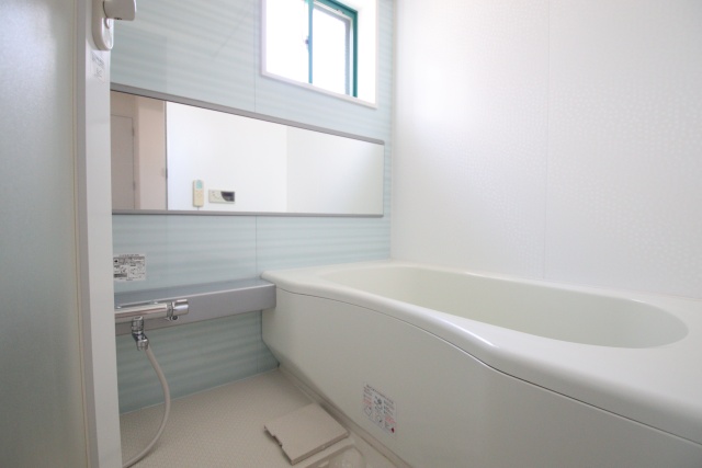 バス・シャワールーム　※別室の参考写真の為、現況優先です。