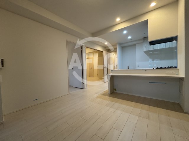 居室・リビング　スプランディッド上本町WEST　リビング