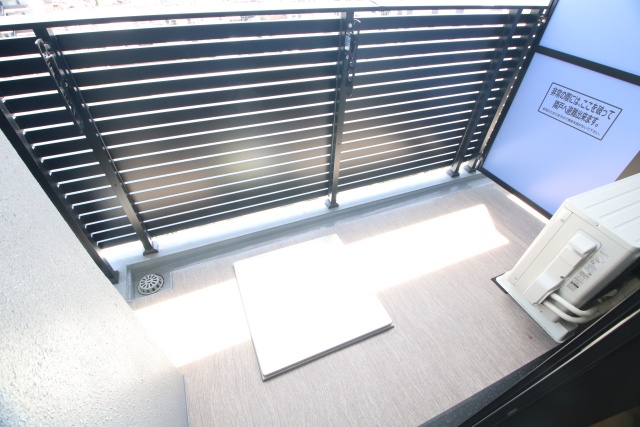 バルコニー　※別室の参考写真の為、現況優先です。