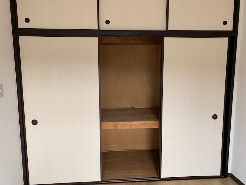 収納　別室参照