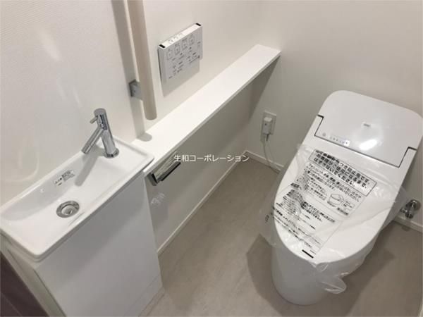 トイレ　参考写真