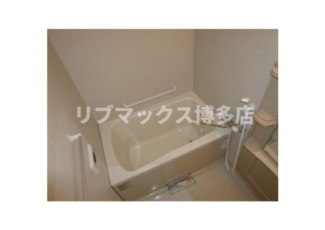 バス・シャワールーム　※写真と異なる場合は現状優先