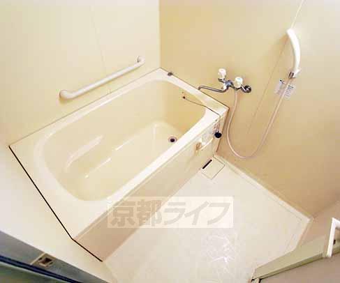 バス・シャワールーム　お風呂です。