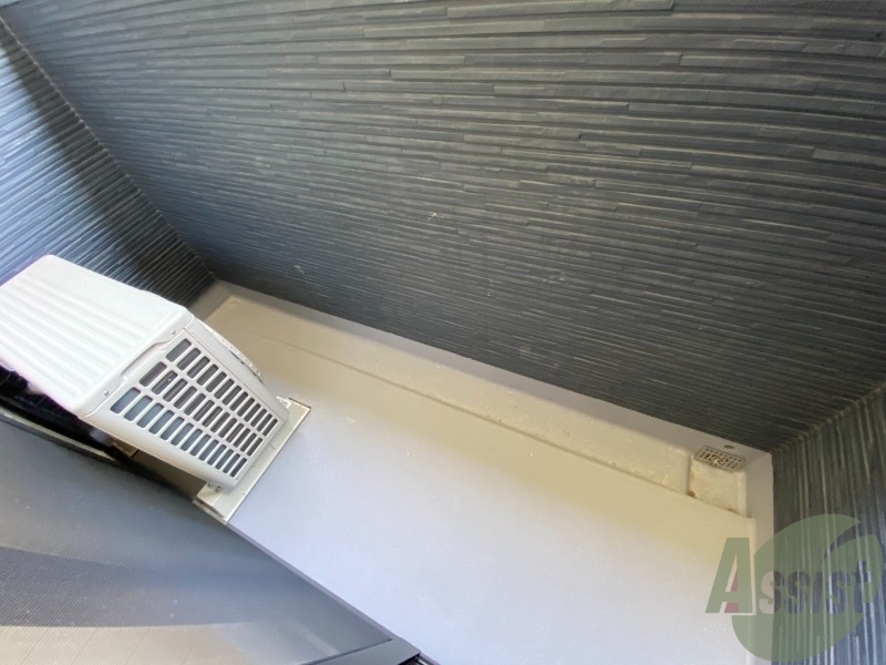 バルコニー　バルコニーが付いているので洗濯物も干せます！