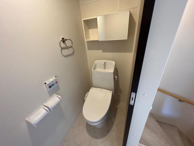 トイレ　トイレ（イメージ）