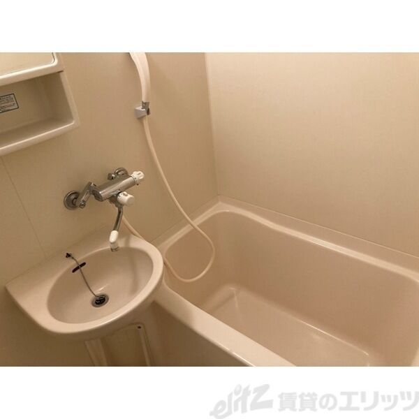 洗面設備　バス