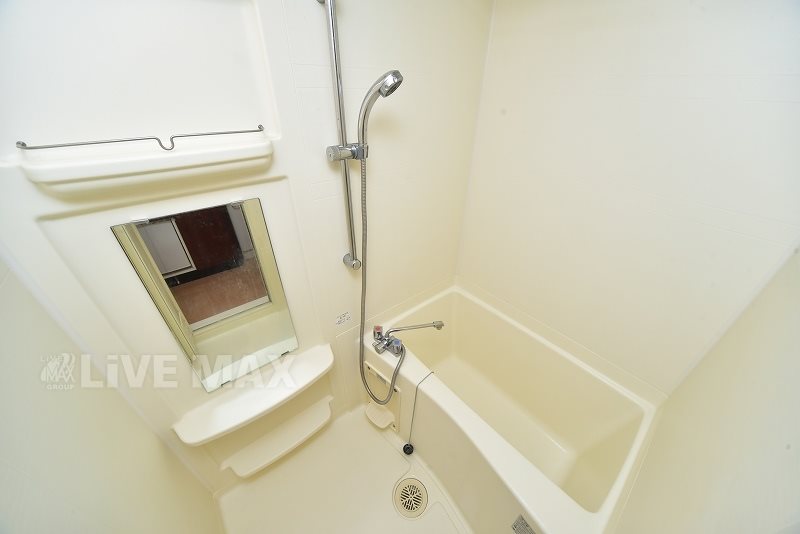 バス・シャワールーム　※写真と異なる場合は現状優先。