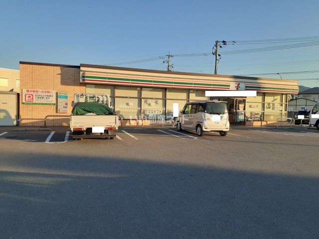 コンビニ　セブンイレブン 福岡歯科大前店（コンビニ）まで489m