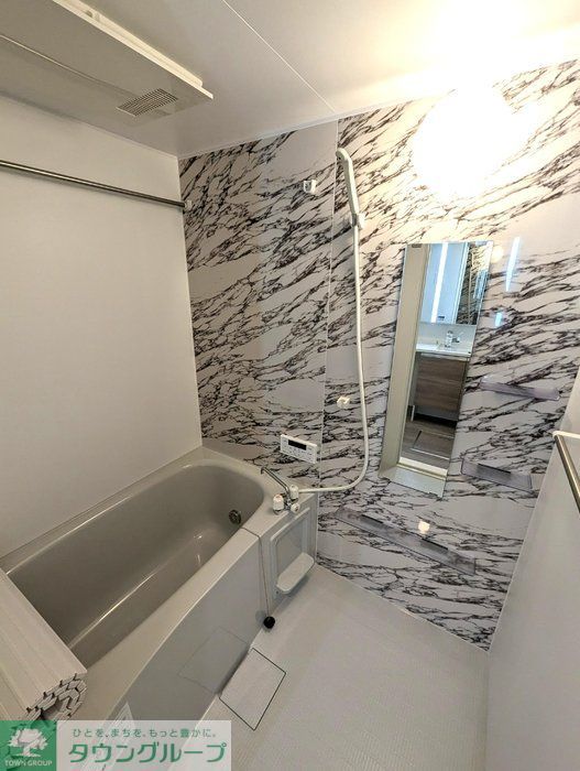 バス・シャワールーム　バス