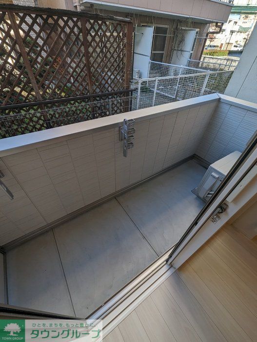 バルコニー　バルコニー
